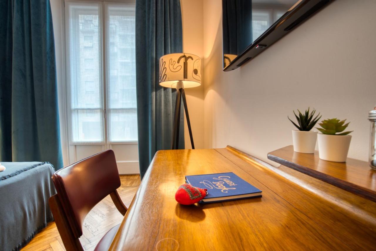 Gasthuis Dimora Claudia - Elegante Matrimoniale Con Bagno, Private Rooms, Self Check In, No Reception